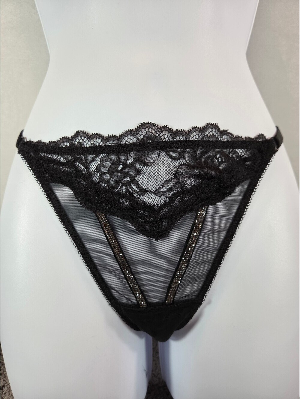 Victoria’s Secret Very Sexy Black Lace Rhinestone Detail Adjustable Thong M NWT